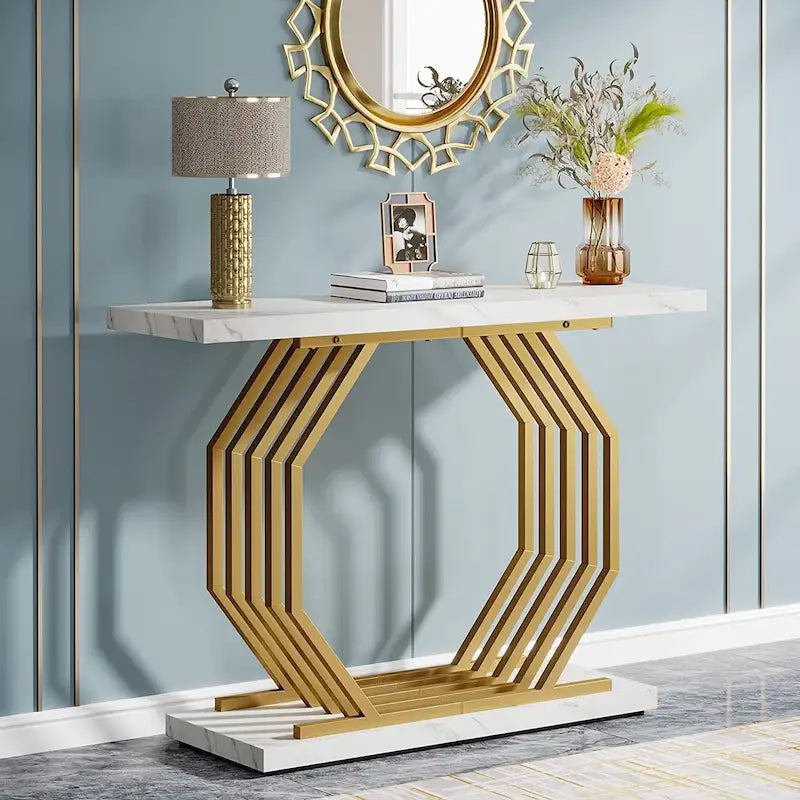 Goldener Konsolentisch, schmaler Eingangs- und Sofatisch in Marmoroptik mit geometrischem Metallgestell, 40-Zoll-moderner Beistelltisch