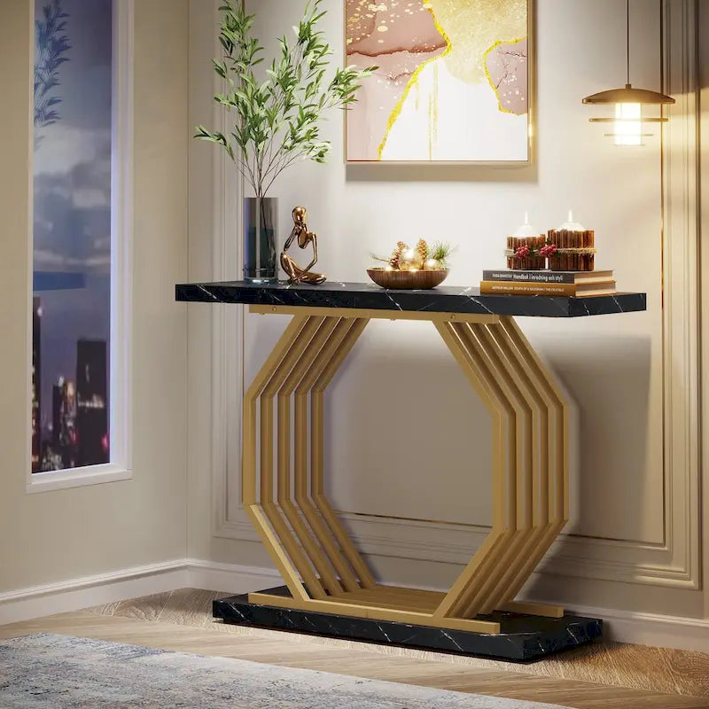 Goldener Konsolentisch, schmaler Eingangs- und Sofatisch in Marmoroptik mit geometrischem Metallgestell, 40-Zoll-moderner Beistelltisch